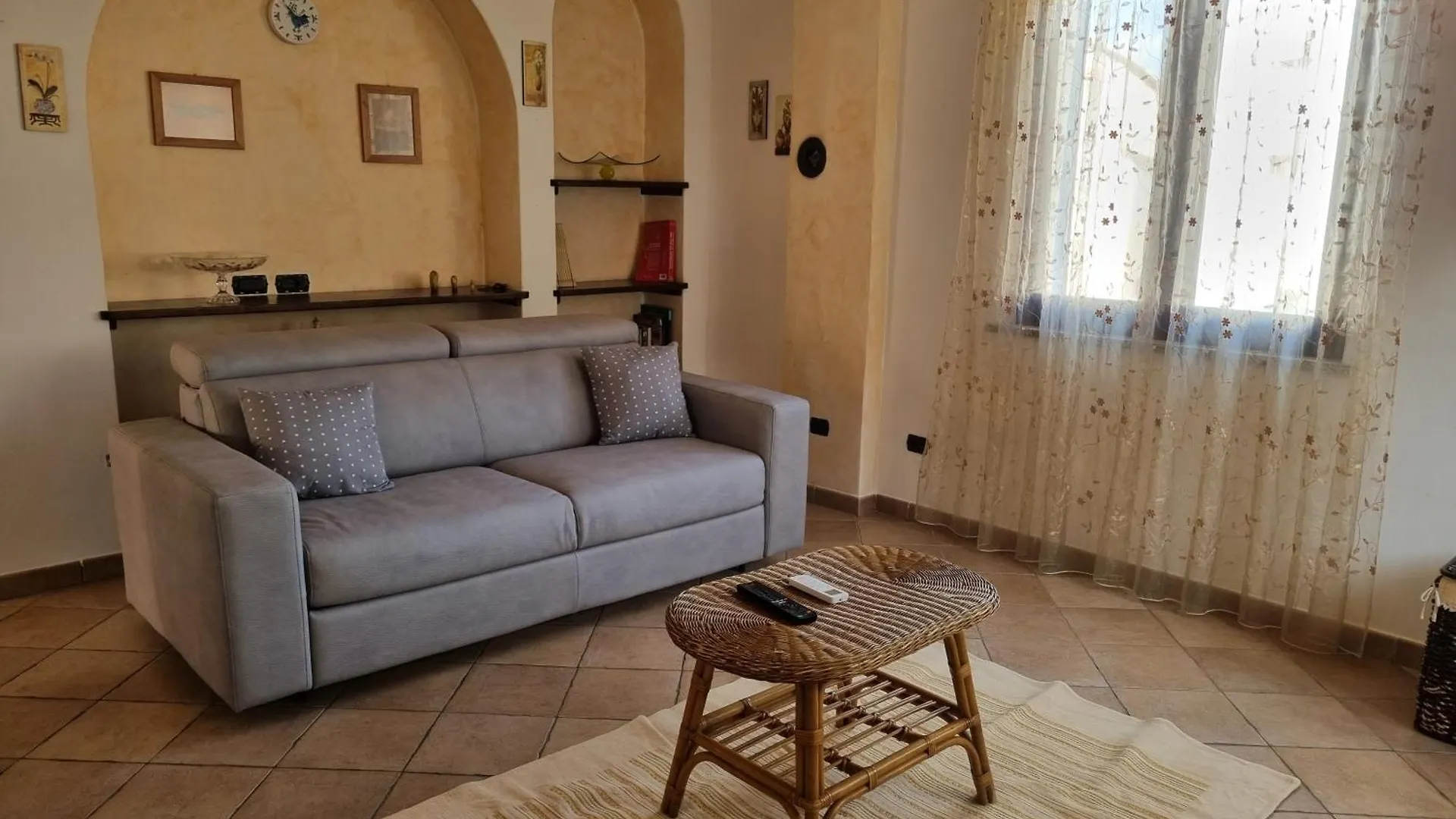 Casa Oliena Villa 0*,